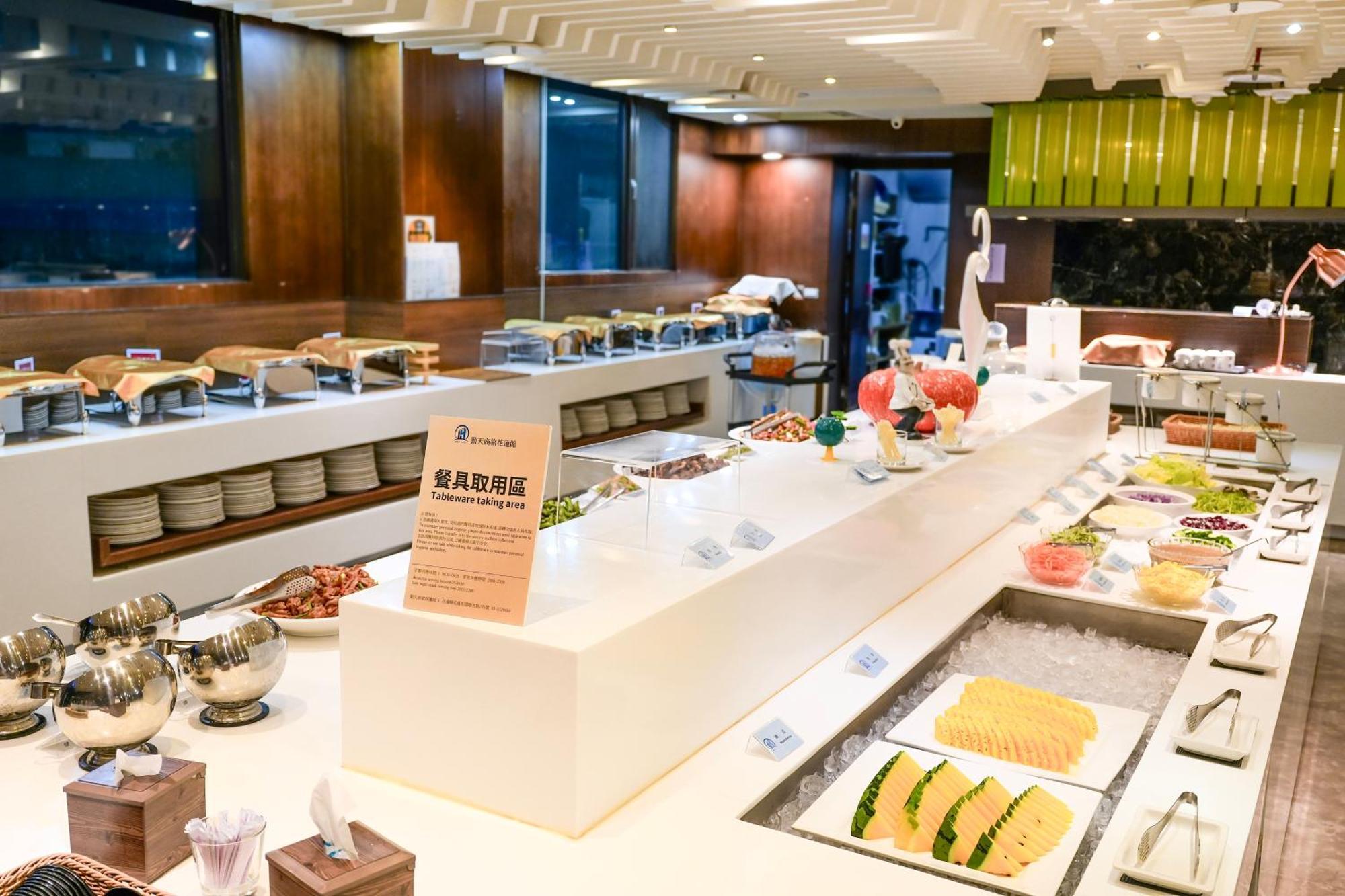 Hiyeshotel勤天商旅-花蓮館 Hualien Eksteriør bilde