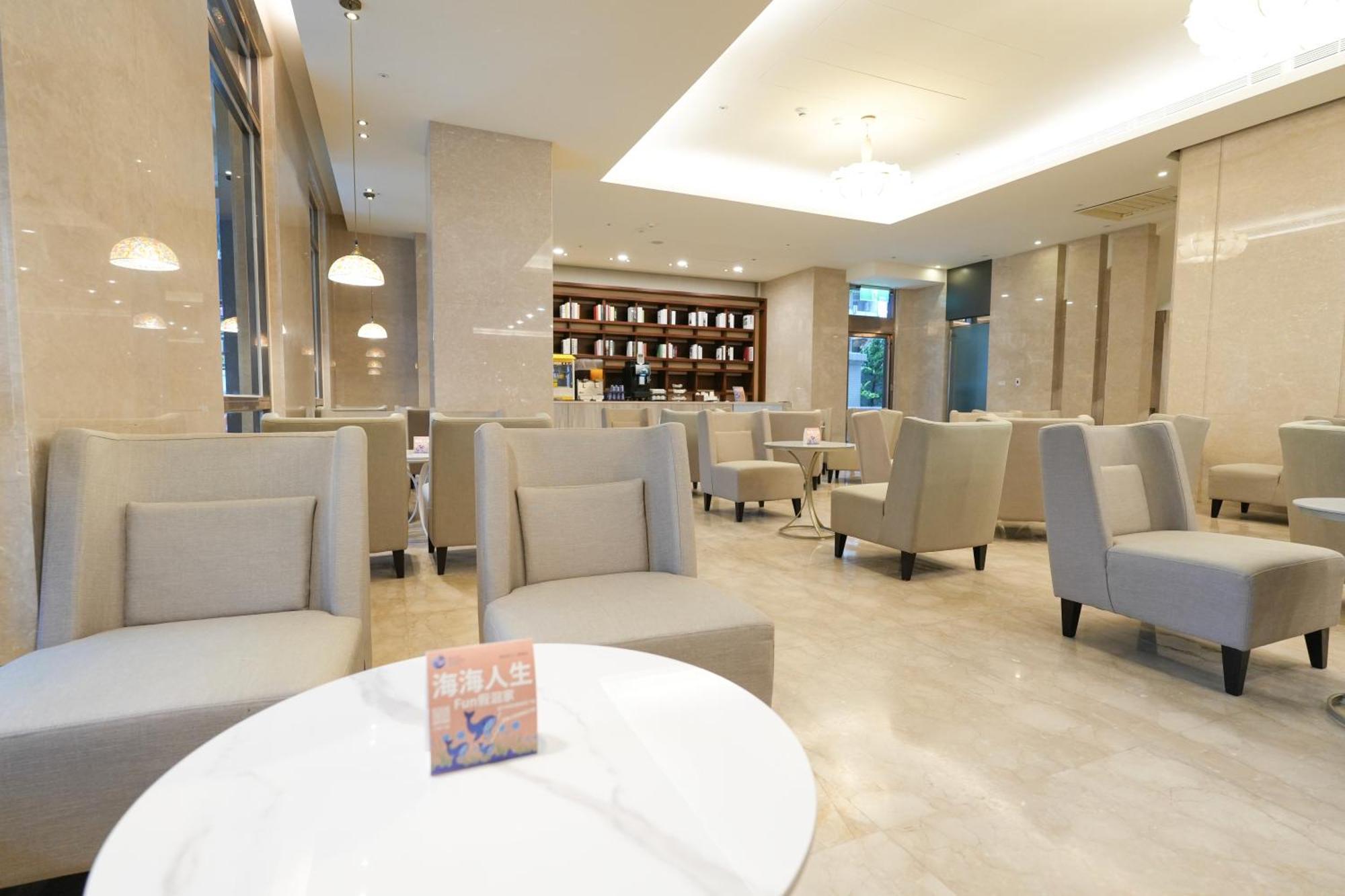 Hiyeshotel勤天商旅-花蓮館 Hualien Eksteriør bilde