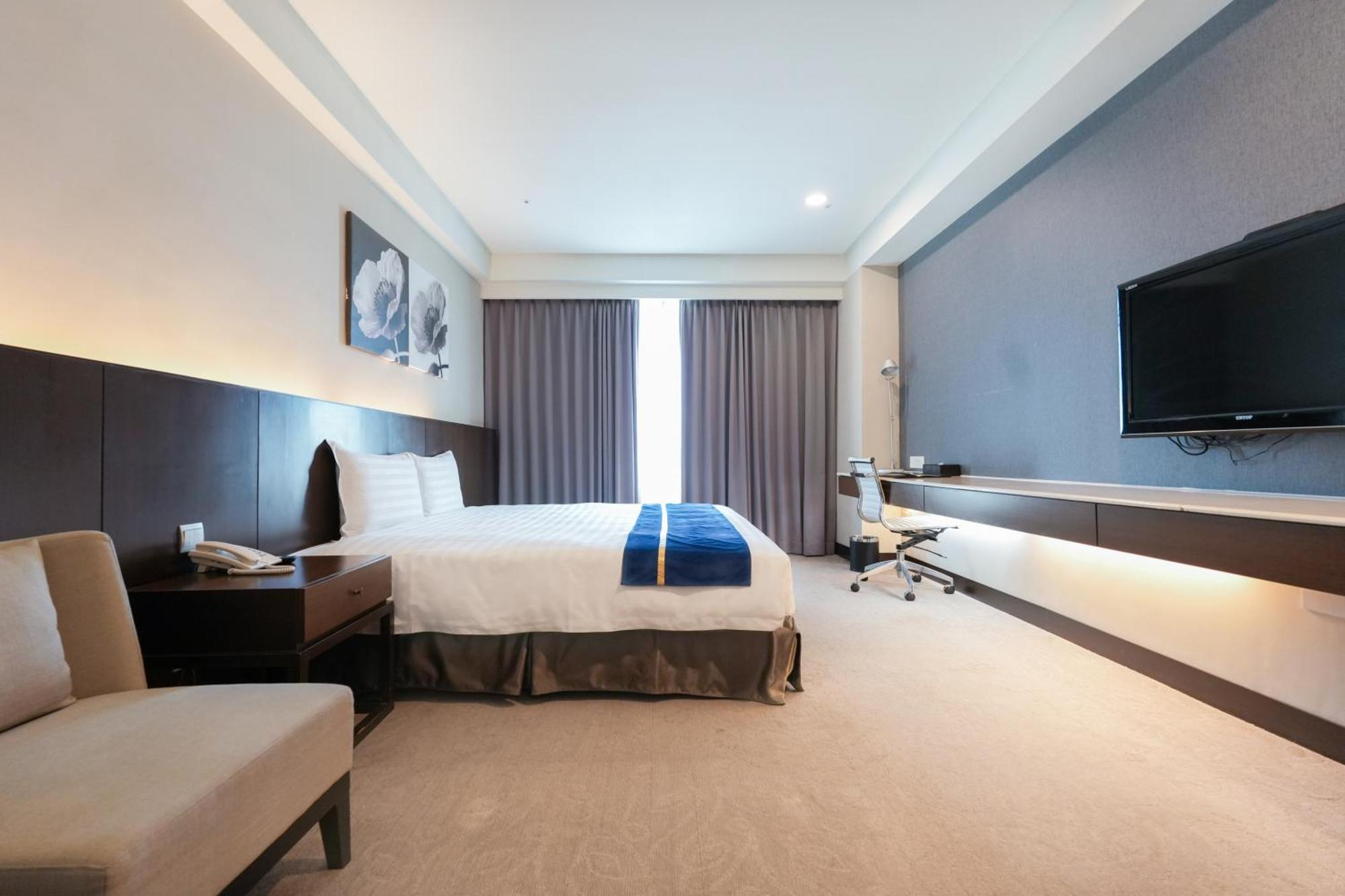 Hiyeshotel勤天商旅-花蓮館 Hualien Eksteriør bilde
