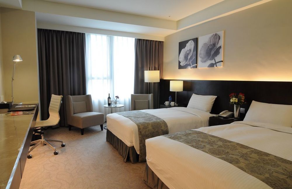 Hiyeshotel勤天商旅-花蓮館 Hualien Eksteriør bilde